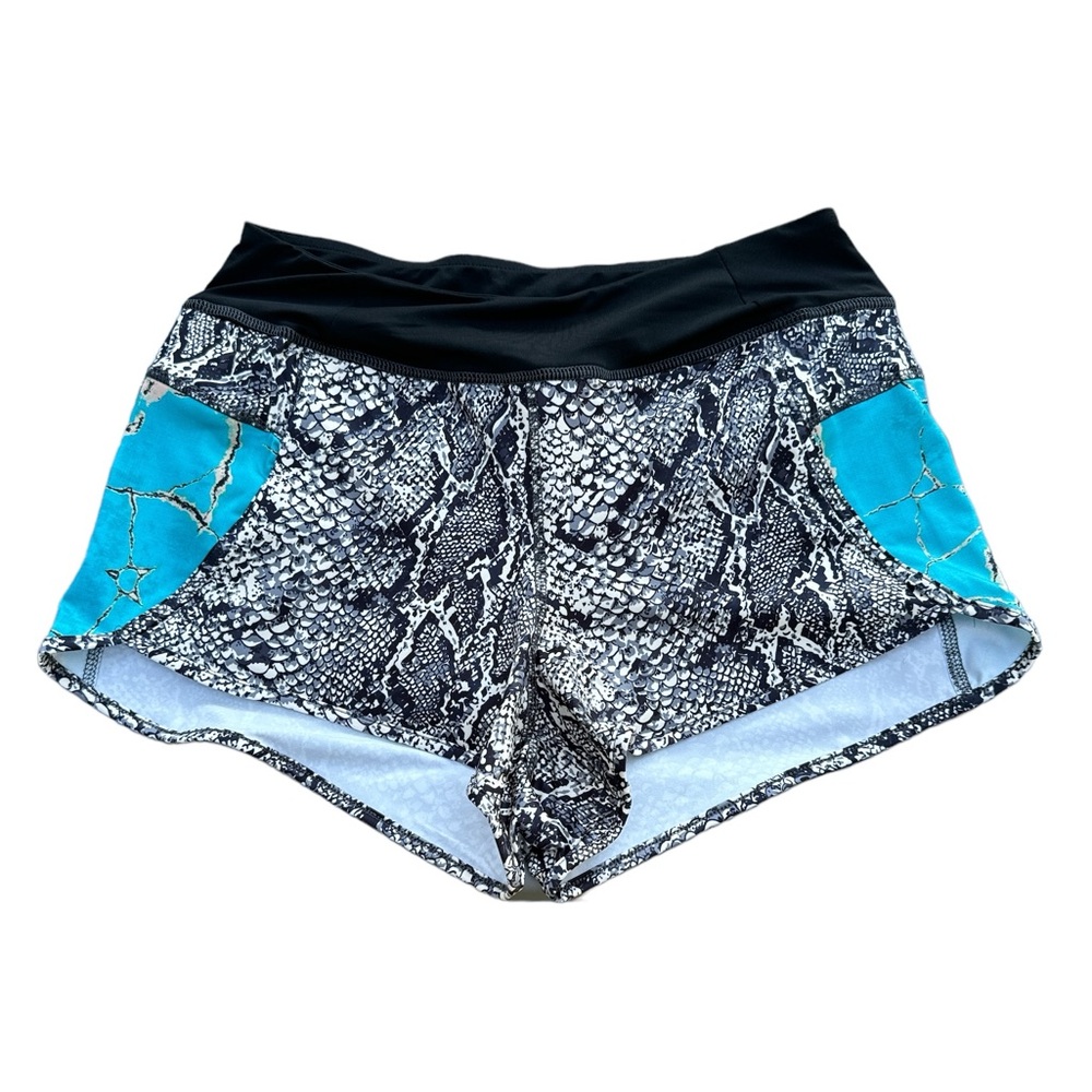 CRAZY TRAIN Shorts Snakeskin and Turquoise with pockets and liner NWT Size Small